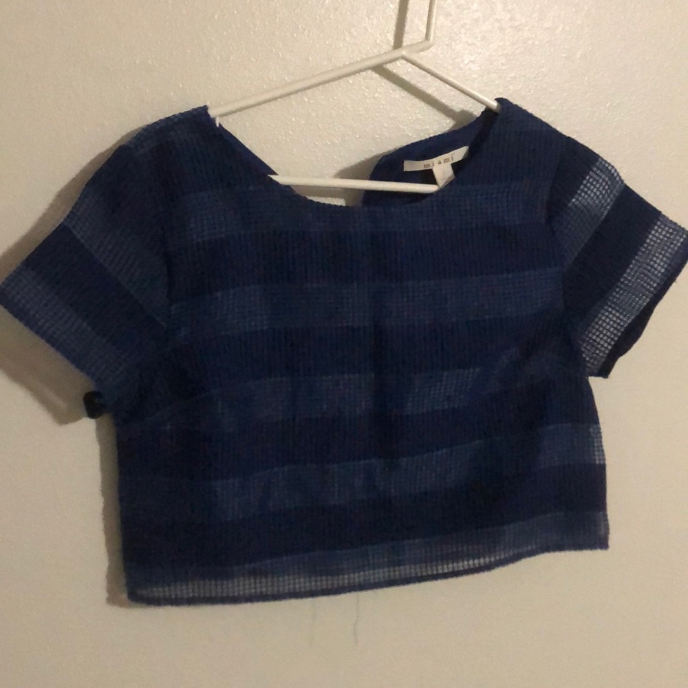 Blue crop top